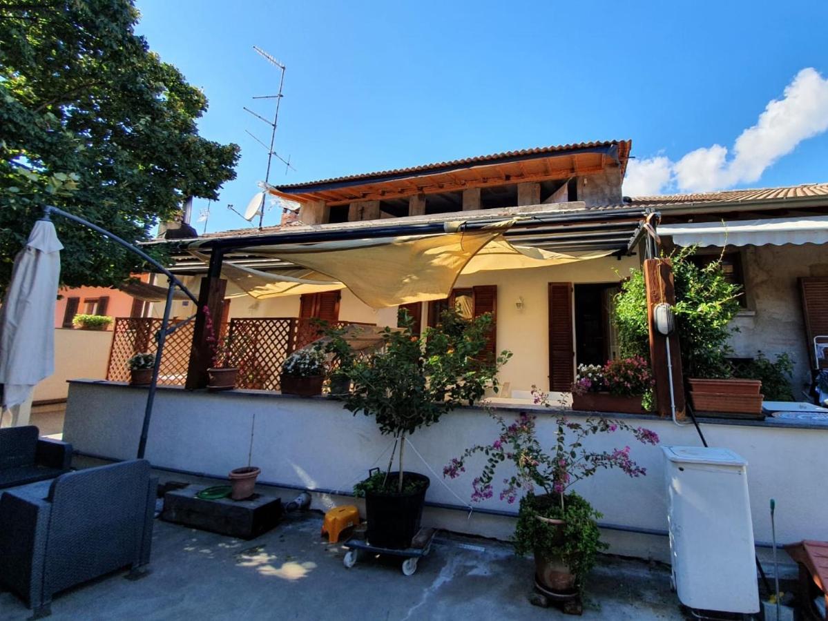 Beb I Portici Bed and Breakfast Cernobbio Exteriör bild