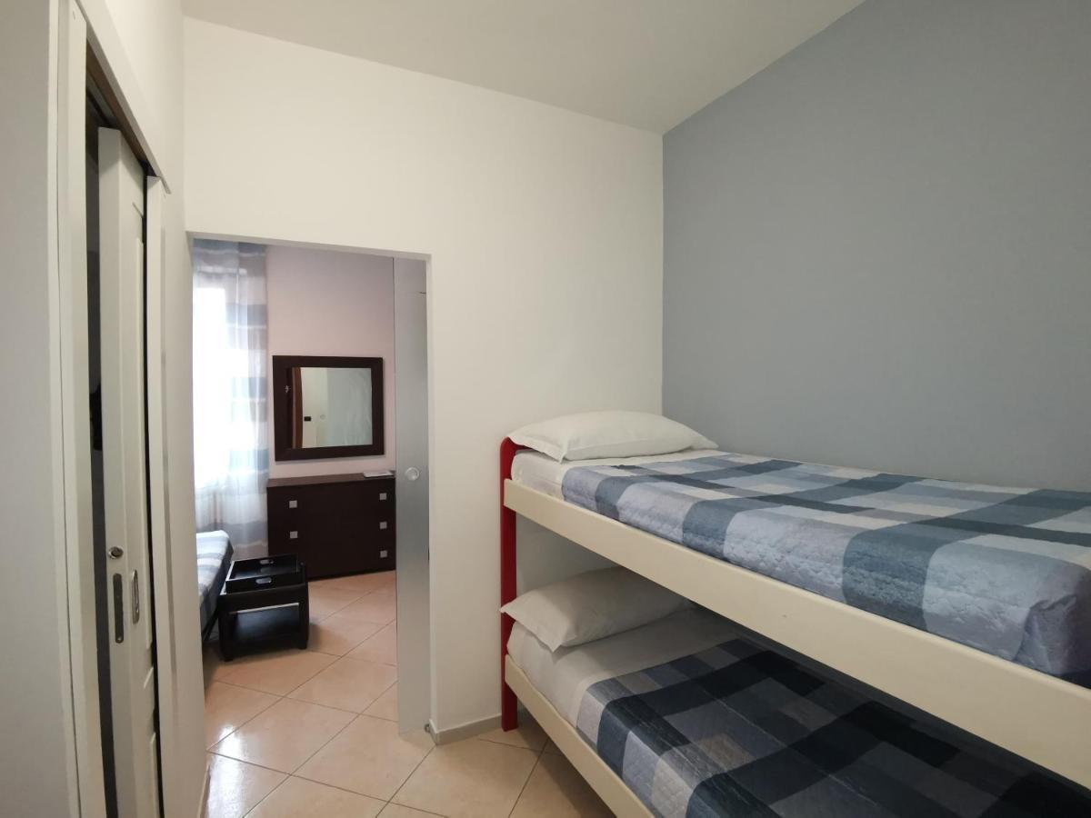 Beb I Portici Bed and Breakfast Cernobbio Exteriör bild
