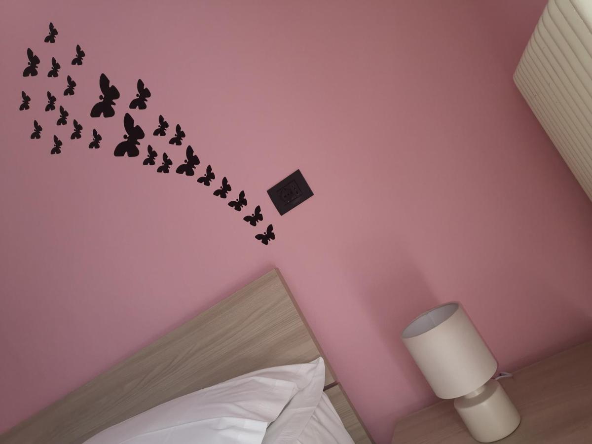 Beb I Portici Bed and Breakfast Cernobbio Exteriör bild